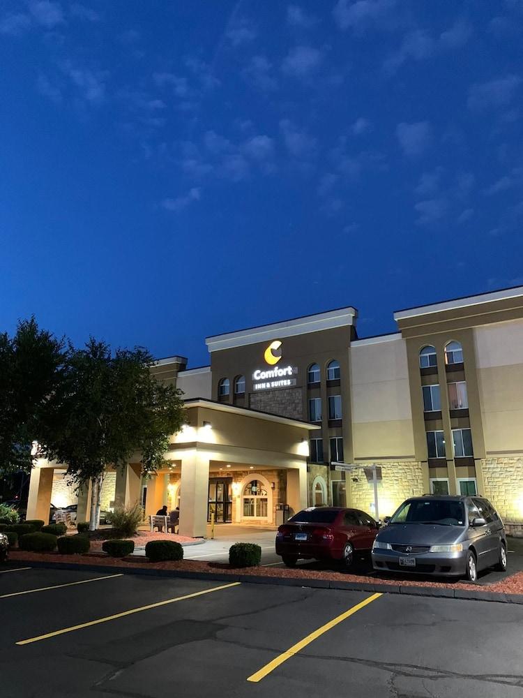 Comfort Inn & Suites East Hartford - Hartford Extérieur photo