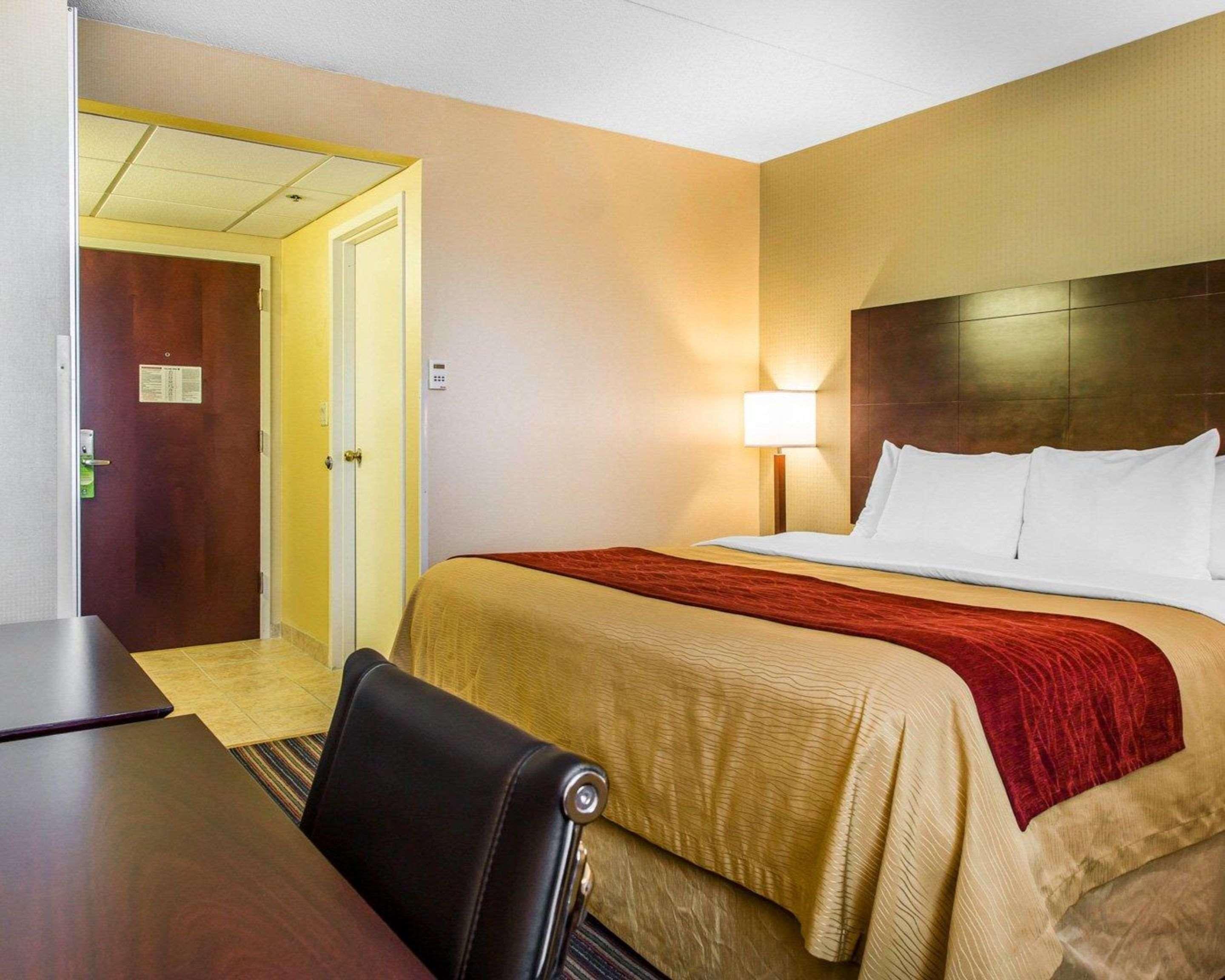 Comfort Inn & Suites East Hartford - Hartford Extérieur photo