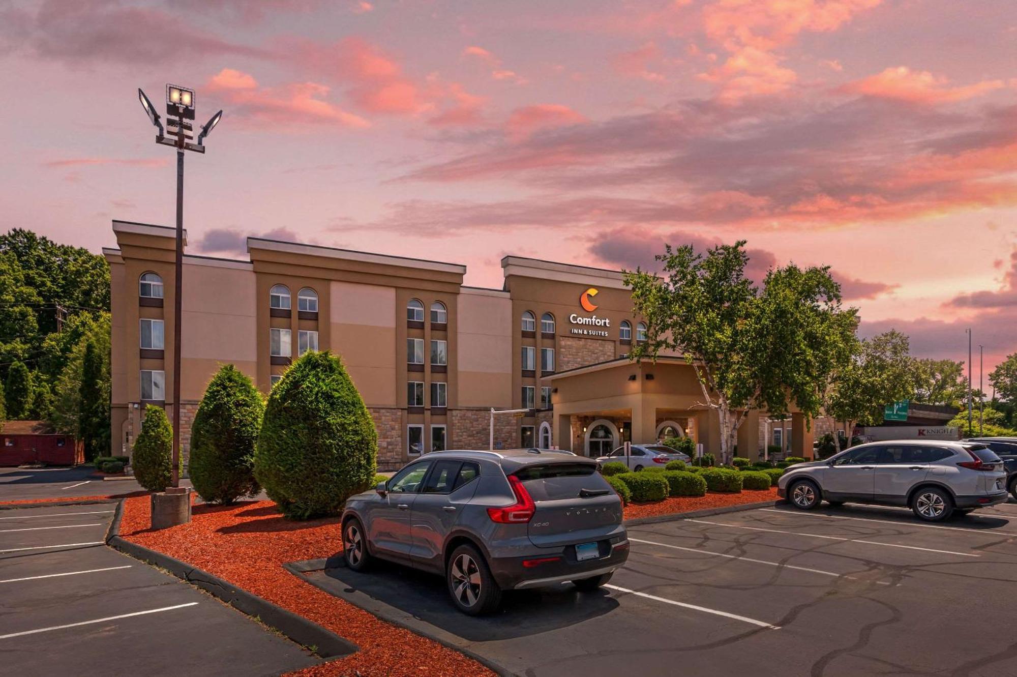 Comfort Inn & Suites East Hartford - Hartford Extérieur photo